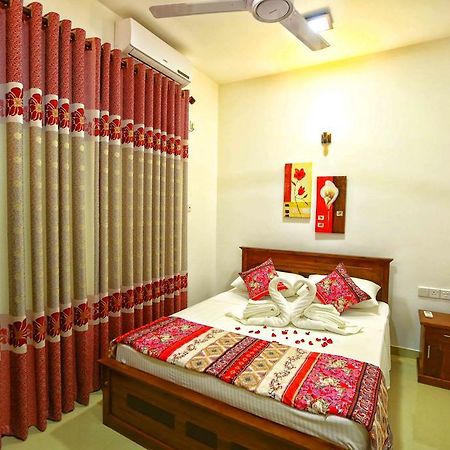 Orchidee Apartments Dehiwala-Mount Lavinia Bagian luar foto