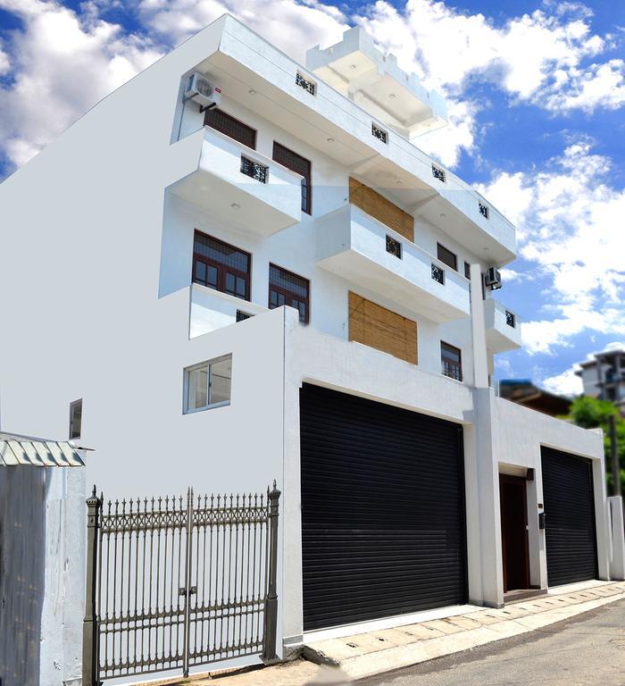 Orchidee Apartments Dehiwala-Mount Lavinia Bagian luar foto