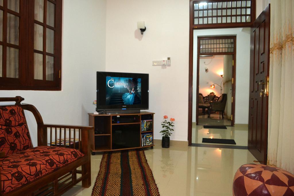 Orchidee Apartments Dehiwala-Mount Lavinia Bagian luar foto