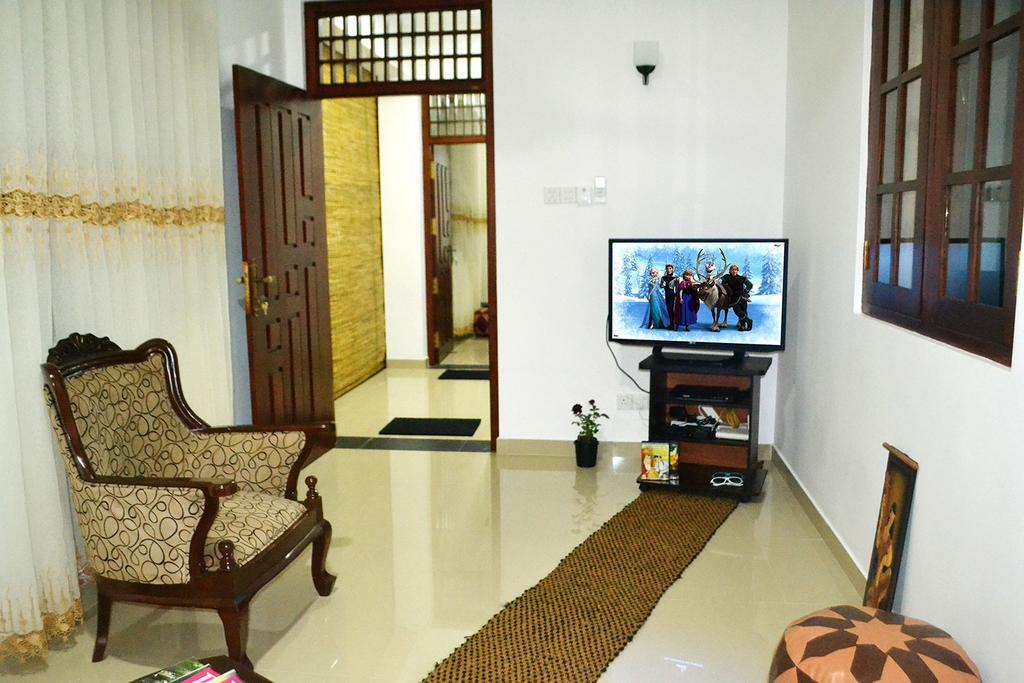 Orchidee Apartments Dehiwala-Mount Lavinia Bagian luar foto