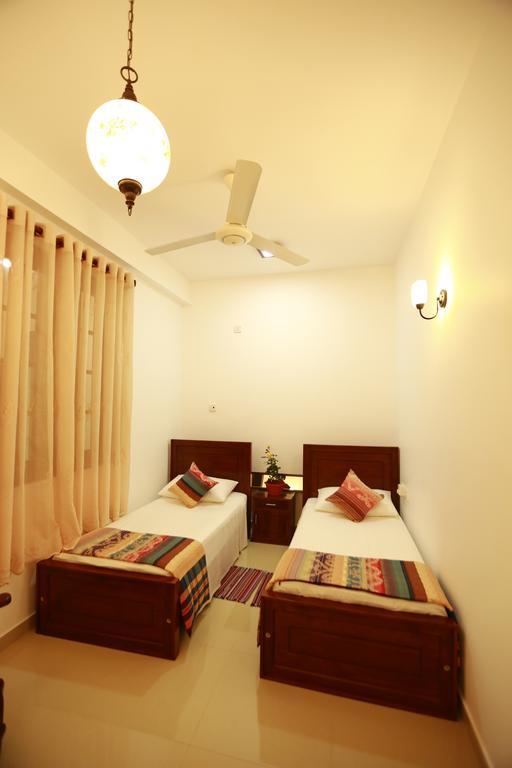 Orchidee Apartments Dehiwala-Mount Lavinia Bagian luar foto